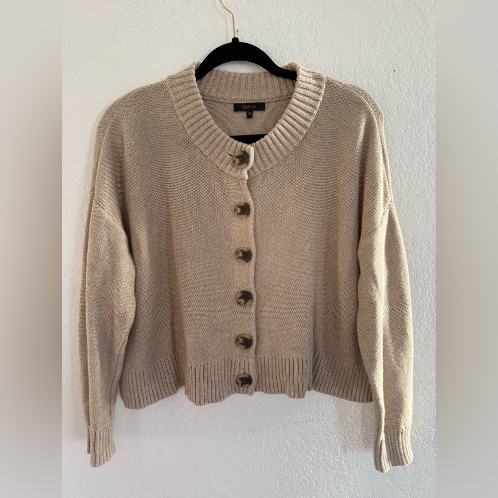 Quince 100% Organic Cotton Button Front Cardigan in speckled beige size medium - Picture 4 of 10